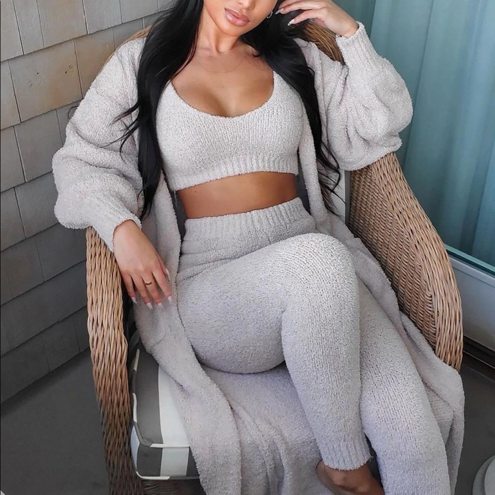 3 piece lounge set